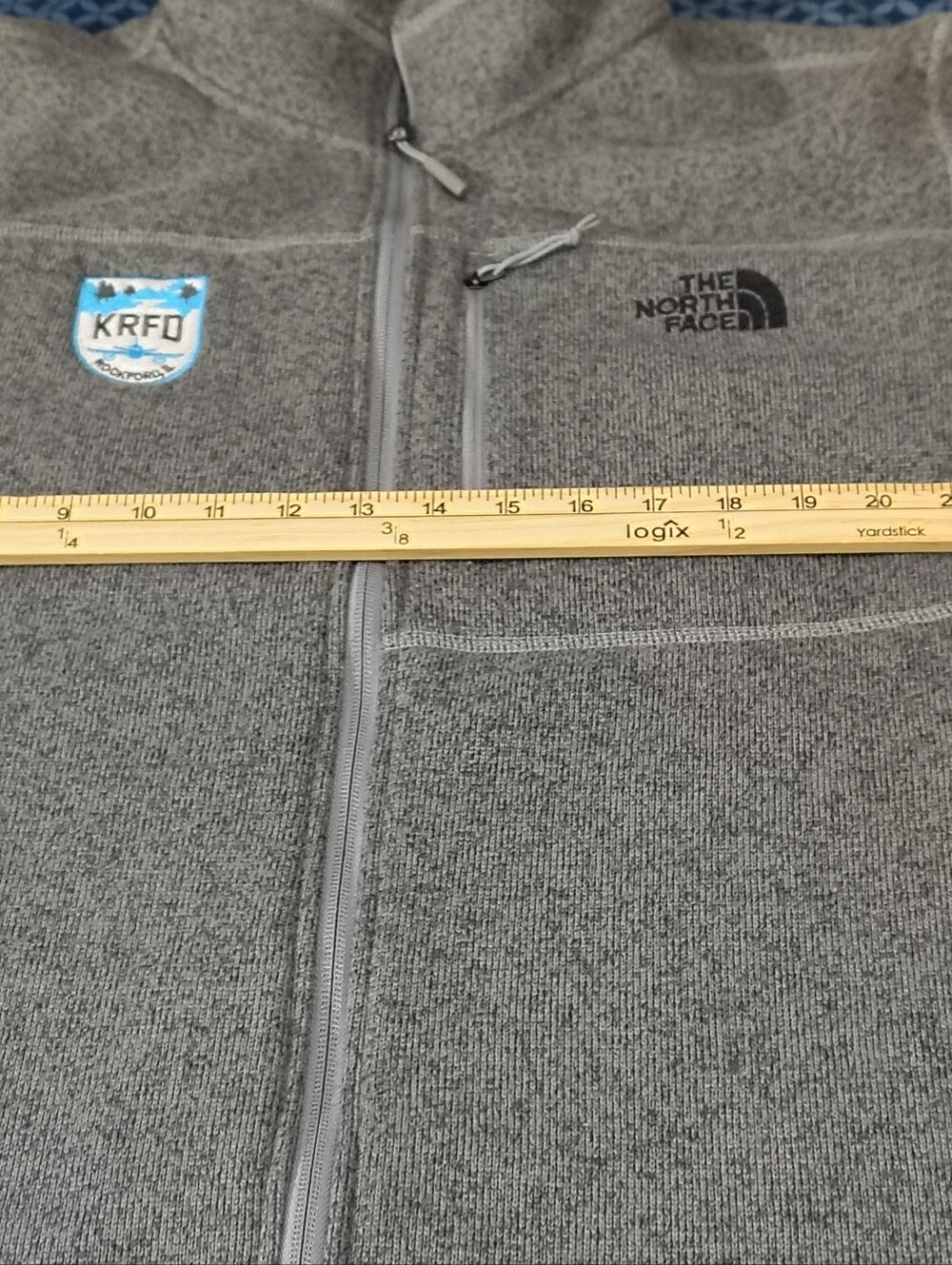 The North Face Light Gray Men's Full-Zip Fleece Jacket. Size 2XL. - Picture 5 of 12